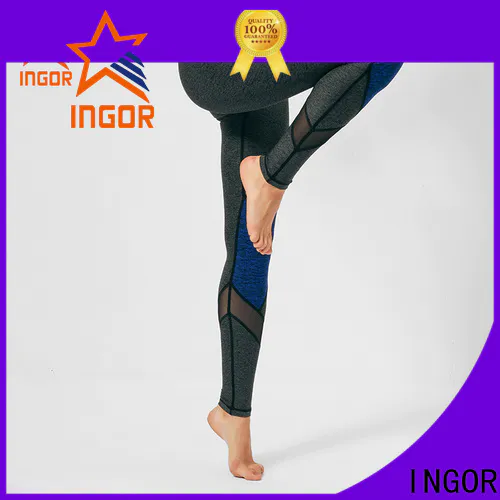 INGOR woman sports leggings with four needles six threads at the gym