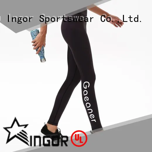 INGOR gray yoga leggings with four needles six threads at the gym