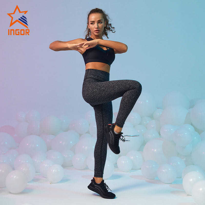 Ingorsports Aangepaste hoge taille yoga-legging en sport BH-set Compressie Gym strakke broek Draag dames fitnesssets