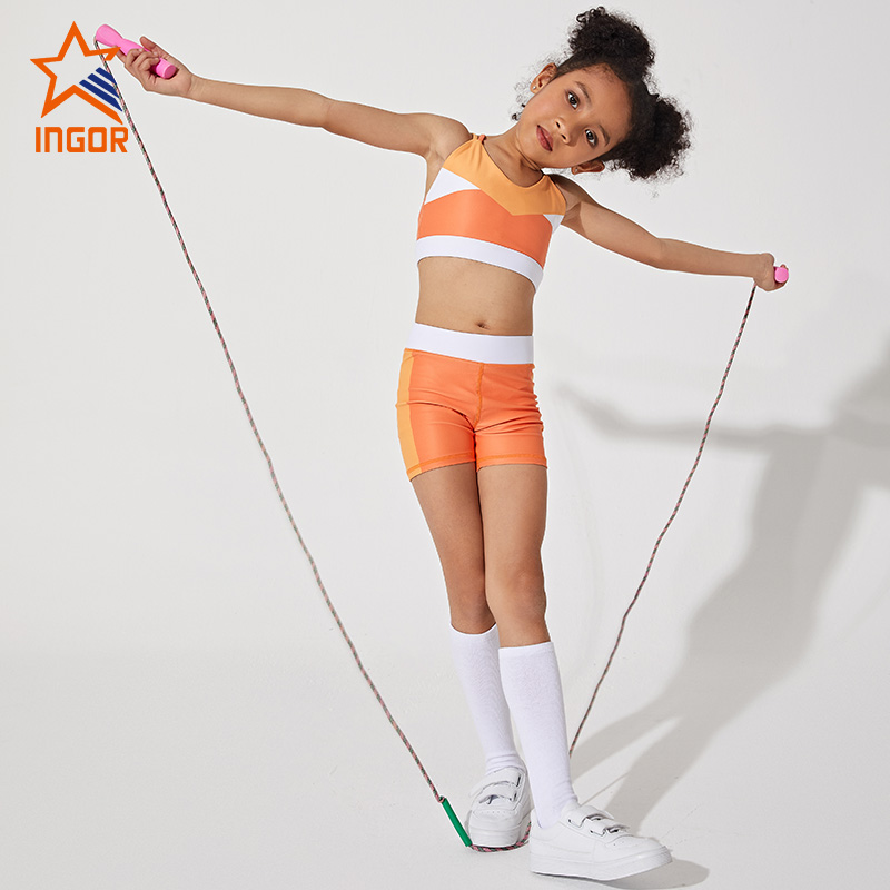 Wholesale Breathable Printed Children Yoga Clothing Set Elastic Girls Kids  Sport Cute Gym Fitness Yoga Set - China Sports Wear and Smart Fabric T  Shirt price