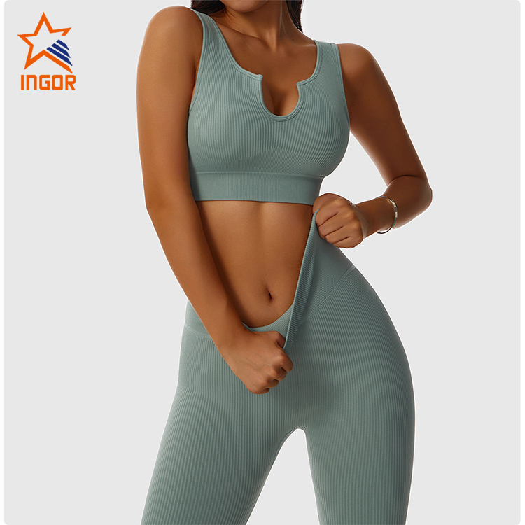 new seamless leggings activewear wholesale at the gym-2